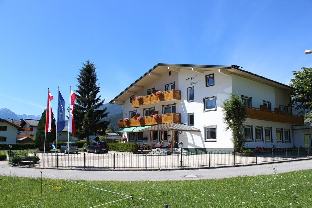 Naturparkhotel Florence Weissenbach am Lech Exterior photo